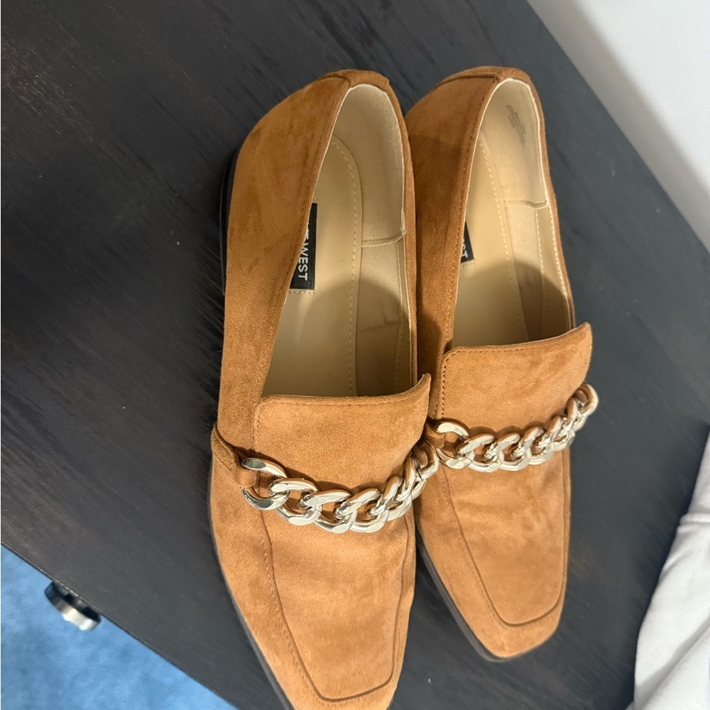 Nine West Tan Suede Loafers with Gold Chain